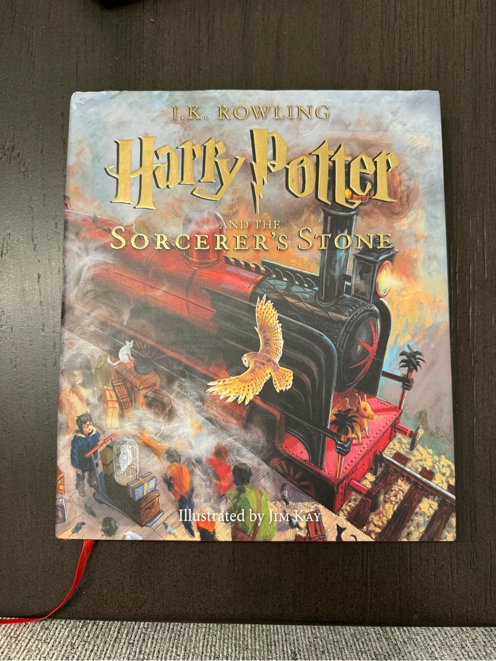 Harry Potter and the Sorcerer's Stone Illustrated Edition - Red/Black Cover